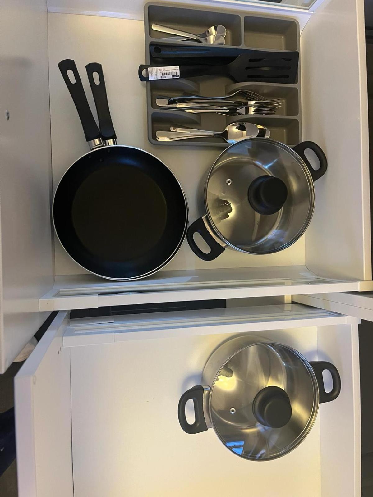 Apartmán New Stylish 2-bed Retreat In *
